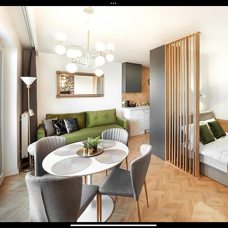 דירות Stary Toruń Apartament Grey 4Styles Z Miejscem Postojowym W Garazu Podziemnym מראה חיצוני תמונה